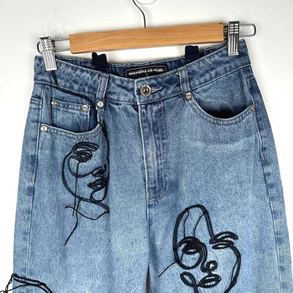 Maniere De Voir Line Art Mom Jeans Blue Embroidered Face Denim Pants Size 6 - Picture 6 of 14